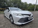 Toyota Camry 2019 годаfor15 000 000 тг. в Актобе – фото 2