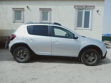 Renault Sandero Stepway 2020 года за 6 500 000 тг. в Атырау – фото 9