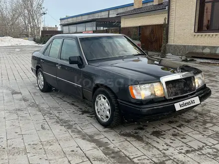 Mercedes-Benz E 200 1991 года за 1 250 000 тг. в Костанай – фото 12