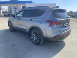 Hyundai Santa Fe 2021 года за 23 500 000 тг. в Костанай – фото 2