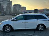 Honda Odyssey 2014 года за 11 900 000 тг. в Шымкент – фото 2