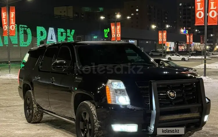 Chevrolet Suburban 2007 годаfor13 000 000 тг. в Алматы