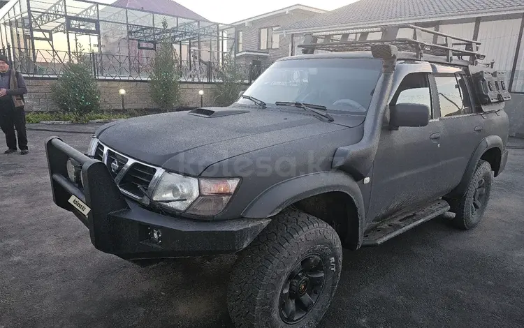 Nissan Patrol 2000 годаfor17 000 000 тг. в Астана