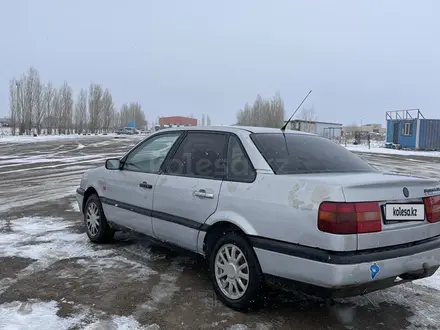 Volkswagen Passat 1994 года за 1 000 000 тг. в Актобе – фото 6