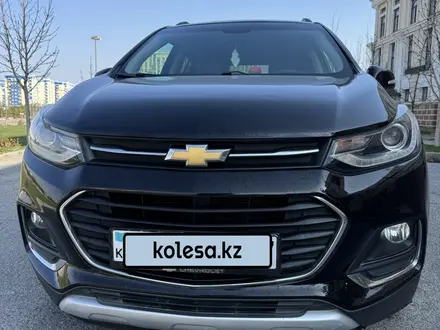 Chevrolet Tracker 2018 года за 6 900 000 тг. в Шымкент – фото 7