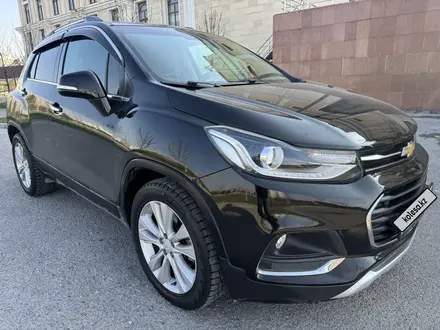 Chevrolet Tracker 2018 года за 6 900 000 тг. в Шымкент – фото 11