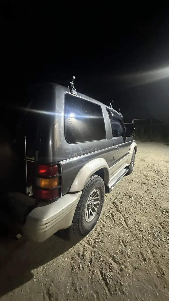 Mitsubishi Pajero, 1995