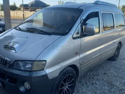 Hyundai Starex 2003 года за 2 450 000 тг. в Туркестан – фото 3