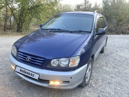 Toyota Ipsum 1996 года за 3 350 000 тг. в Усть-Каменогорск – фото 5