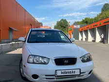 Hyundai Elantra, 2003