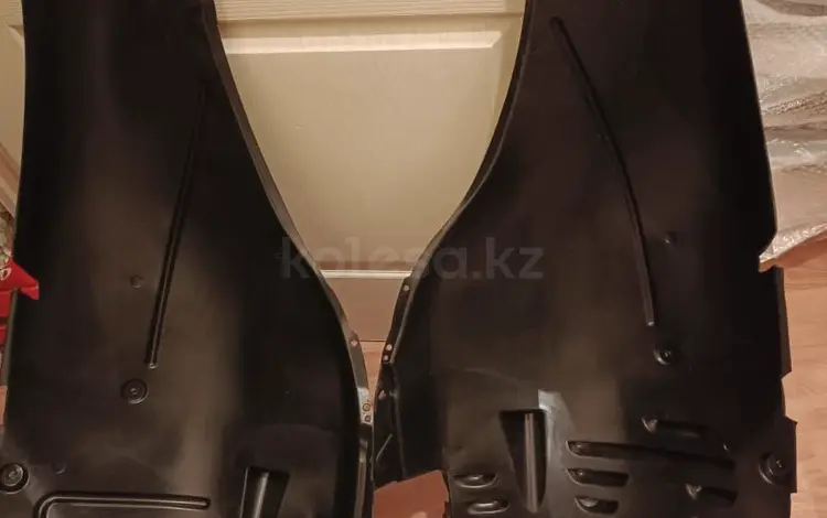 Подкрыльник мерседес W221 за 30 000 тг. в Астана