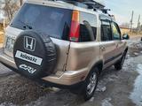 Honda CR-V 2000 года за 5 000 000 тг. в Шу – фото 2