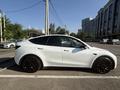 Tesla Model Y 2023 года за 14 000 000 тг. в Алматы – фото 3
