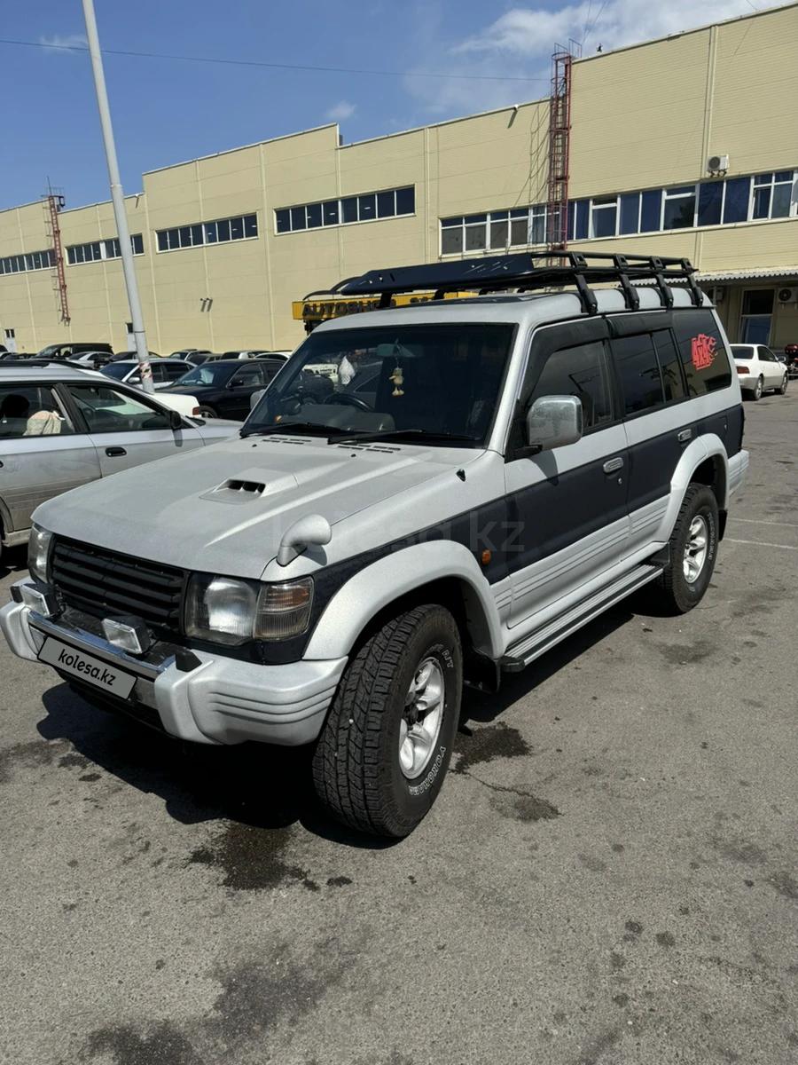 Mitsubishi Pajero 1996 г.