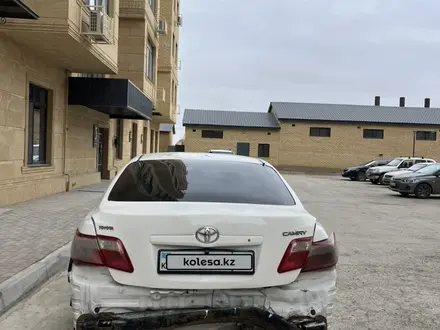 Toyota Camry 2008 года за 3 200 000 тг. в Атырау – фото 4