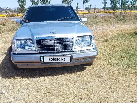 Mercedes-Benz E 280 1994 года за 2 800 000 тг. в Карабулак