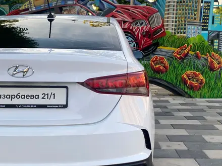 Hyundai Accent 2021 года за 6 350 000 тг. в Алматы – фото 2