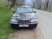 Mercedes-Benz C 220 1994 года за 1 900 000 тг. в Алматы