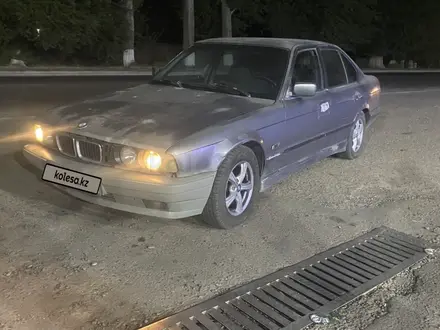 BMW 525 1991 года за 900 000 тг. в Тараз