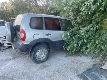 Chevrolet Niva 2012 года за 1 500 000 тг. в Кызылорда – фото 2