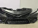Бампер передний на Toyota Camry 70 за 30 000 тг. в Алматы
