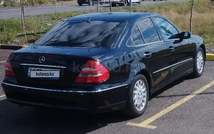 Mercedes-Benz E 240 2004 года за 4 500 000 тг. в Астана