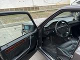 Mercedes-Benz E 320 1993 годаүшін3 300 000 тг. в Каскелен – фото 5