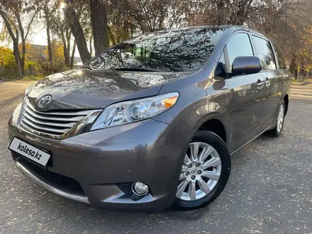 Toyota Sienna 2014 года за 14 100 000 тг. в Алматы