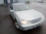 Mercedes-Benz C 200 2005 года за 3 700 000 тг. в Астана – фото 4