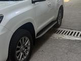 Toyota Land Cruiser Prado 2017 года за 27 000 000 тг. в Алматы – фото 2