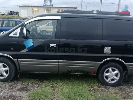 Hyundai Starex 2002 года за 3 500 000 тг. в Шымкент – фото 2