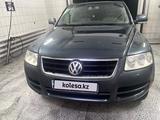 Volkswagen Touareg 2004 годаfor5 500 000 тг. в Алматы – фото 2