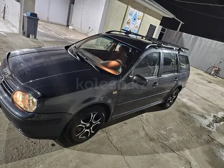 Volkswagen Golf 2002 года за 2 300 000 тг. в Алматы – фото 2