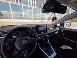 Toyota RAV4 2021 годаүшін15 000 000 тг. в Актау – фото 3