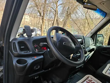 IVECO  Daily микроавтобус 15мест 2019 года за 16 800 000 тг. в Алматы – фото 10