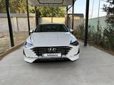 Hyundai Sonata 2022 годаfor12 700 000 тг. в Шымкент