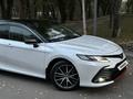 Toyota Camry 2021 годаfor15 500 000 тг. в Алматы – фото 2