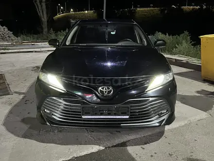 Toyota Camry 2019 года за 14 100 000 тг. в Алматы – фото 5