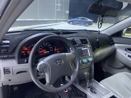 Toyota Camry 2008 года за 5 400 000 тг. в Актобе – фото 17