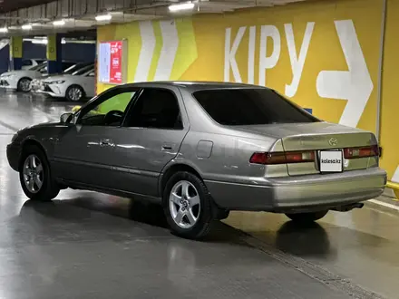 Toyota Camry 1999 года за 3 400 000 тг. в Шымкент – фото 6