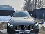 Volvo XC90 2022 годаүшін24 900 000 тг. в Алматы – фото 3