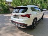 Hyundai Santa Fe 2022 года за 21 000 000 тг. в Алматы – фото 4