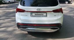 Hyundai Santa Fe 2022 года за 21 000 000 тг. в Алматы – фото 5