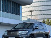 Toyota Land Cruiser 2014 годаfor21 000 000 тг. в Астана