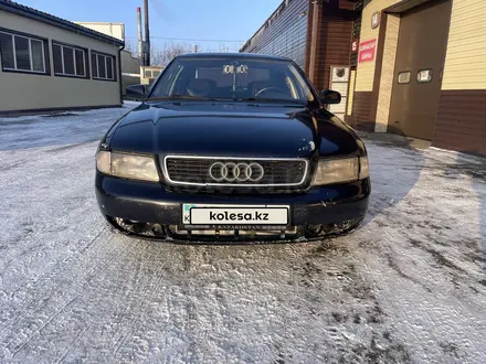 Audi A4 1996 года за 1 800 000 тг. в Петропавловск – фото 2