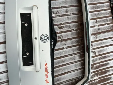 Volkswagen Passat B5 крышка багажника за 1 777 тг. в Актобе