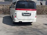 Nissan Elgrand 2004 года за 3 300 000 тг. в Семей – фото 2