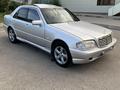 Mercedes-Benz C 180 1994 года за 2 100 000 тг. в Алматы – фото 2