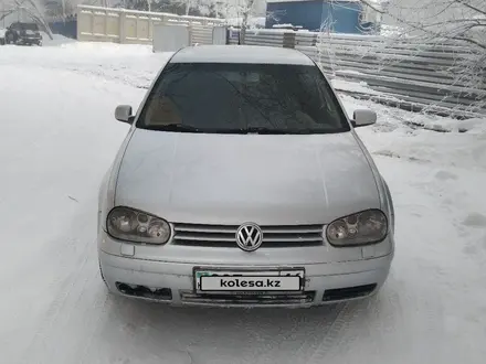 Volkswagen Golf 2001 года за 1 950 000 тг. в Усть-Каменогорск