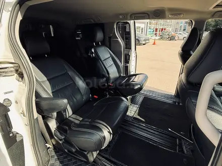 Toyota Sienna 2014 года за 8 900 000 тг. в Уральск – фото 13
